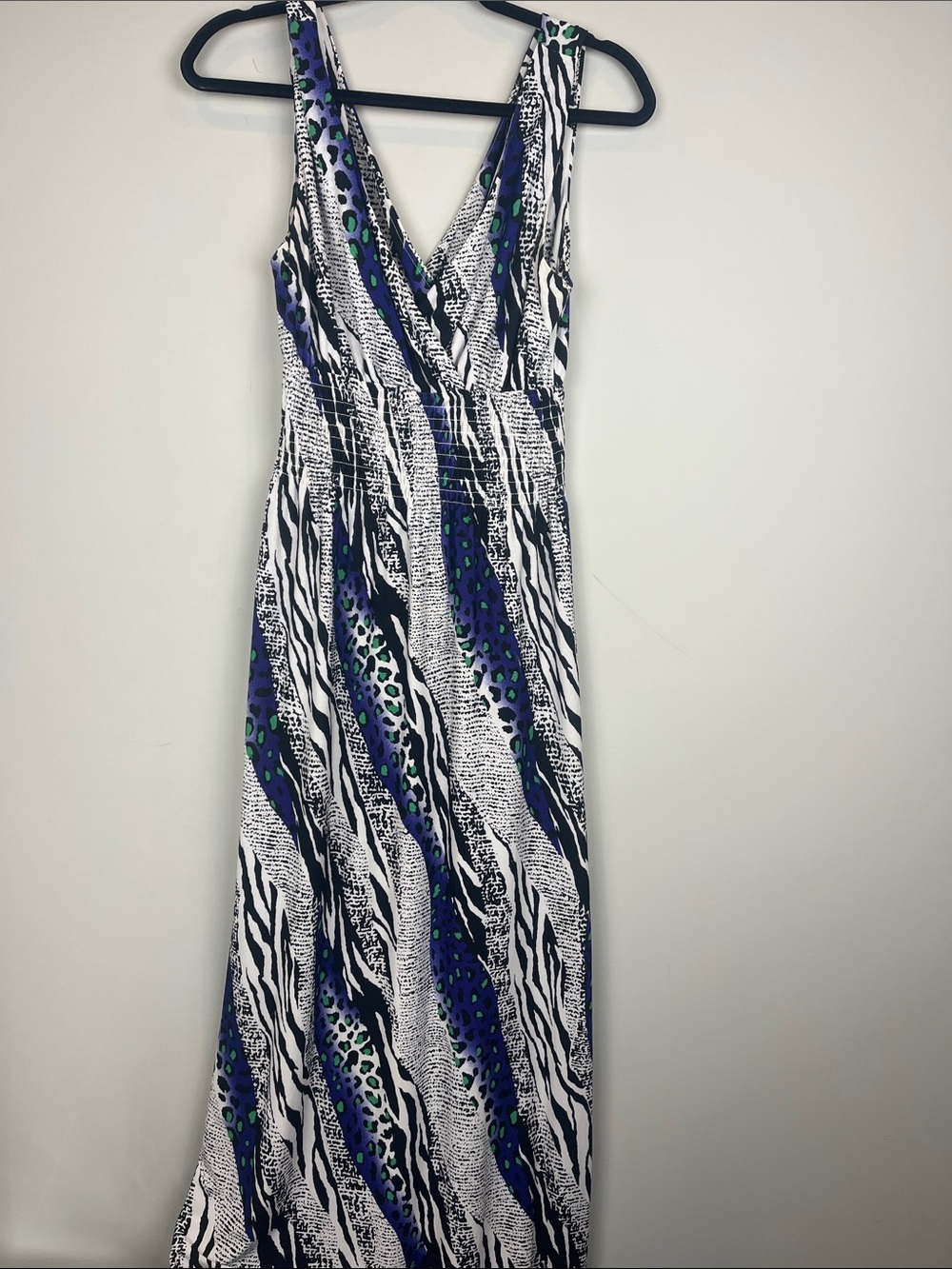 Dex 1963 Sleeveless V-Neck Maxi Dress White Black Animal Print Size Small